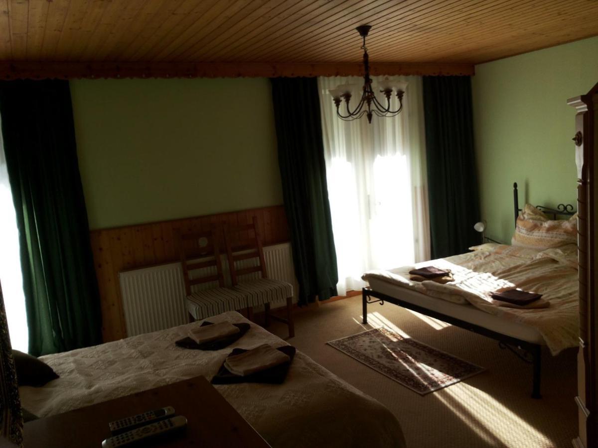 Alpenpension Альтаусзе Номер фото